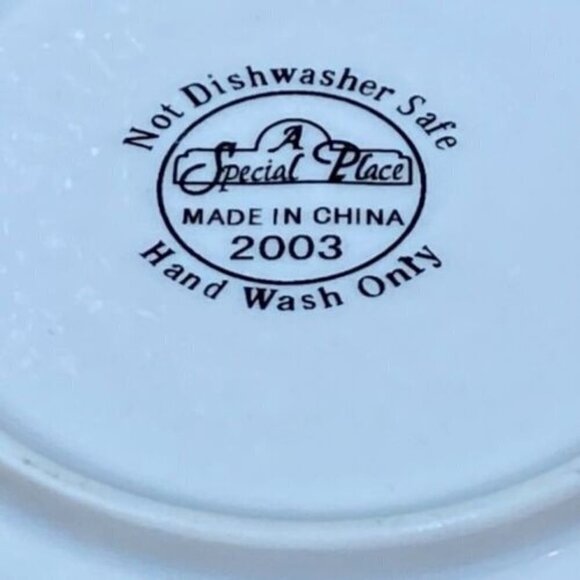 A Special Place 2003 Small Tea Cup & Sauce Blue/White Floral Butterfly Handle - Picture 11 of 12